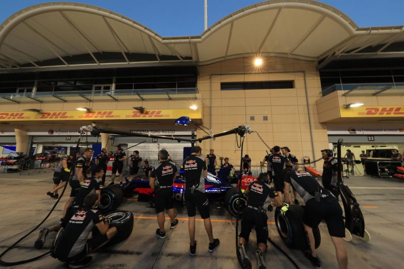 pit-lane-bahrain
