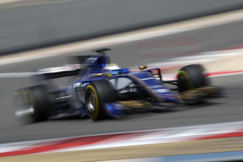 sauber-bahrain-test