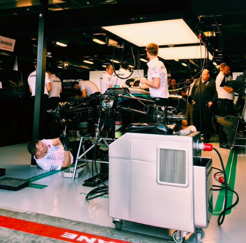 mercedes-twitter-bottas