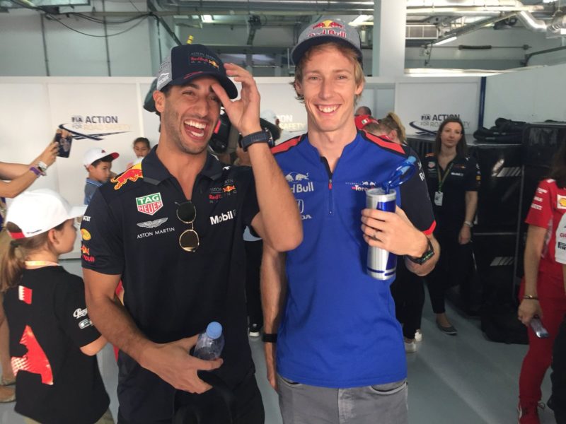 parade-ricciardo-hartley