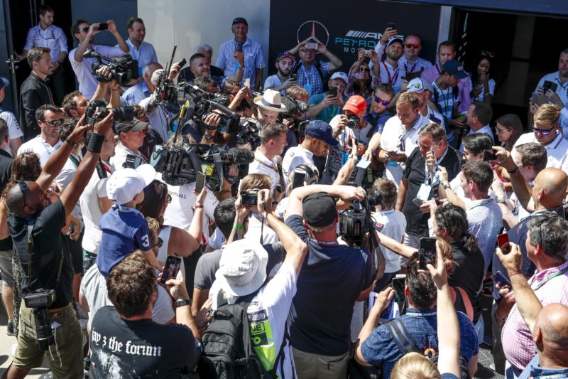 lewis-hamilton-with-fans-silverstone