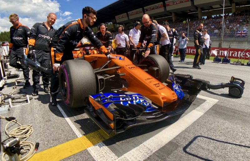 stoffel-vandoorne-mclaren