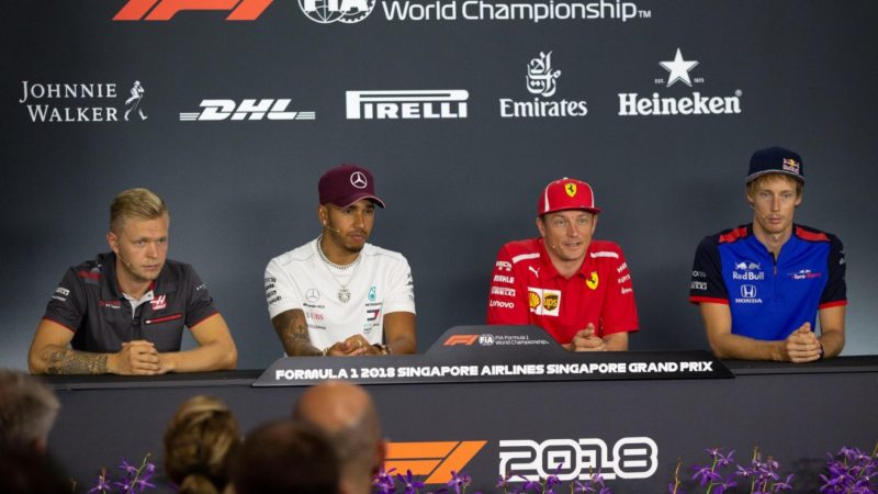 kevin-magnussen-lewis-hamilton-kimi-raikkonen-brendon-hartley-press-conference-singapore
