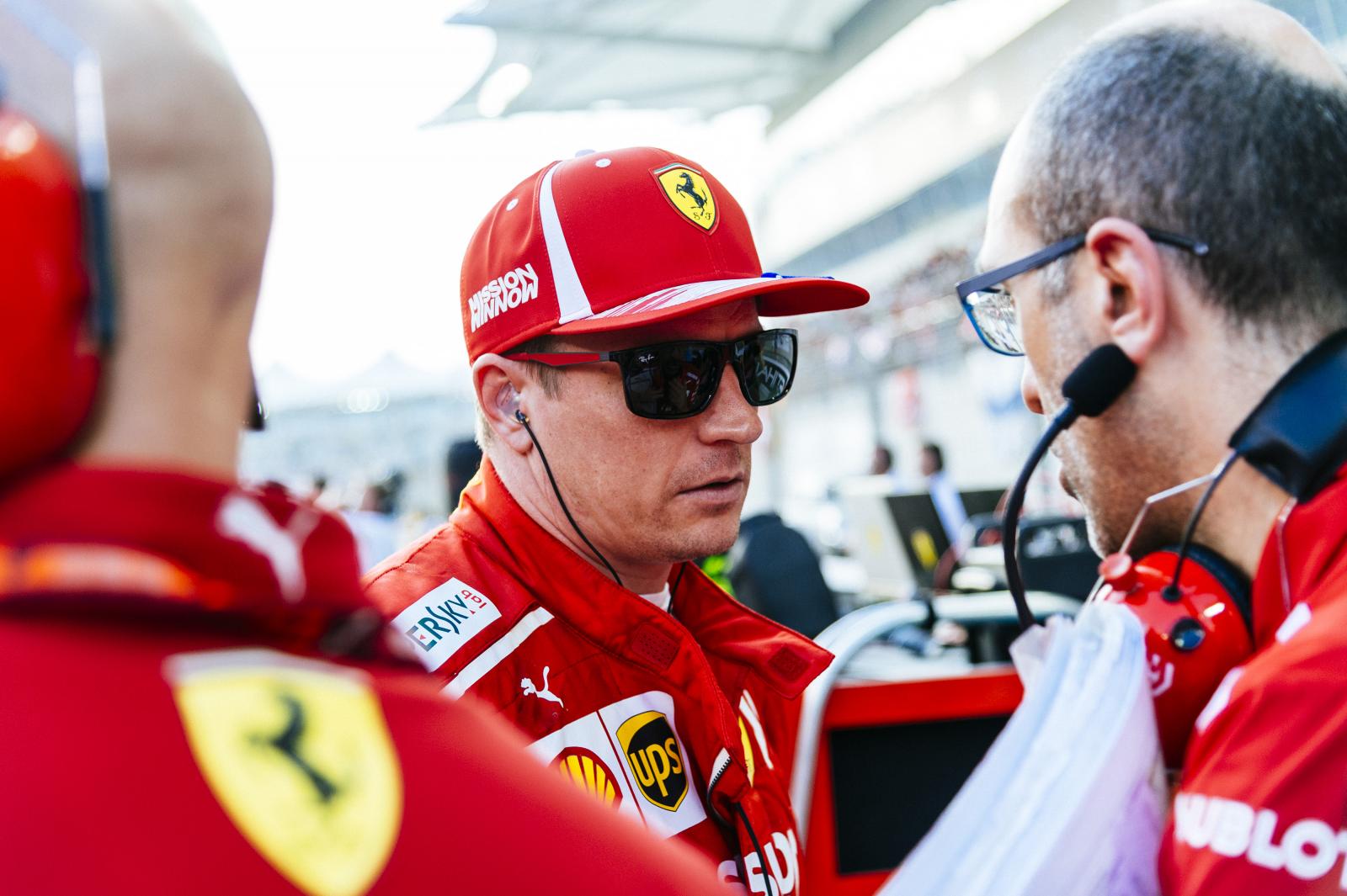 KIMI-RAIKKONEN-PADDOCK-ABU-DHABI-2018