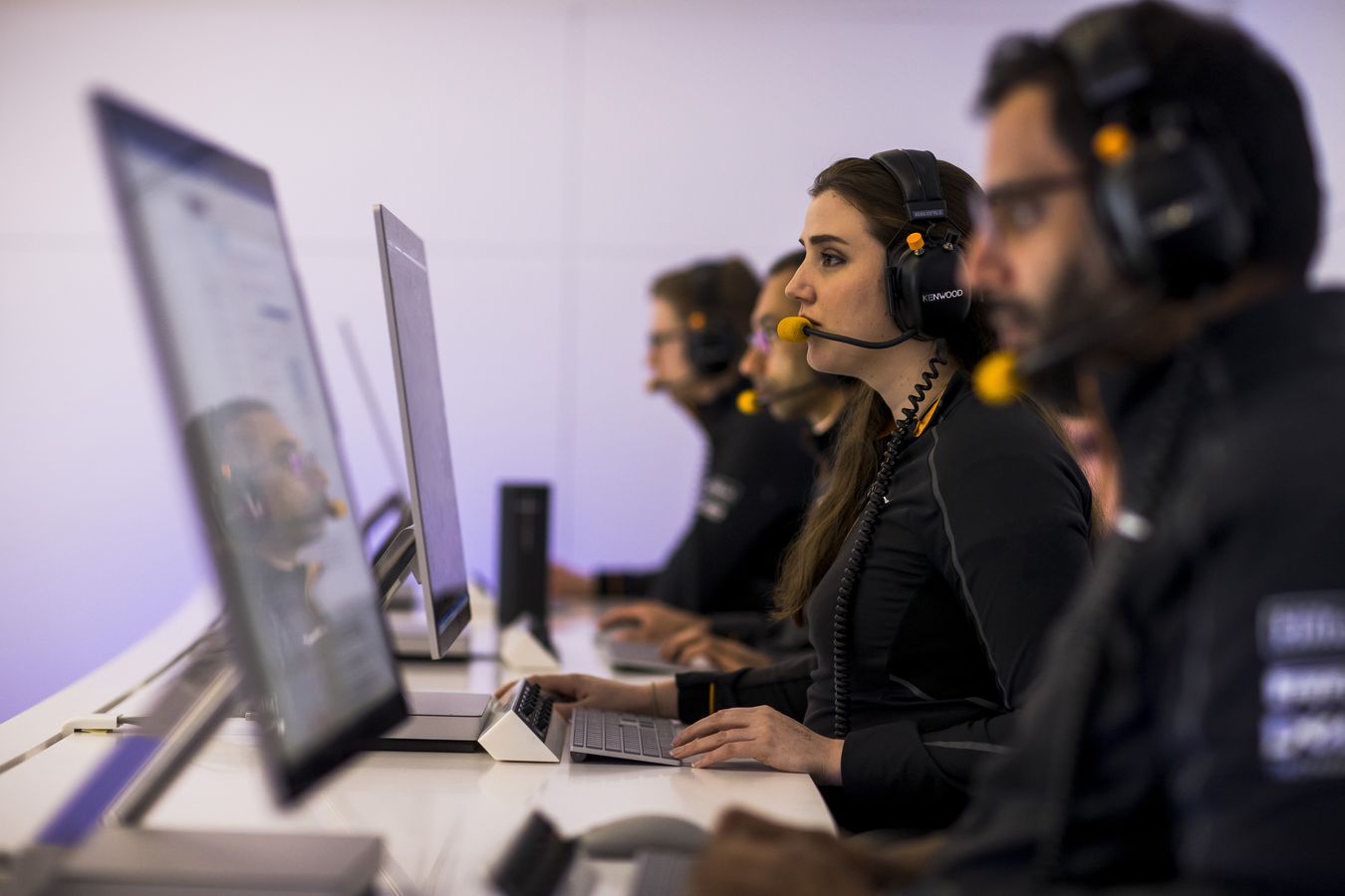 amelia-lewis-mclaren